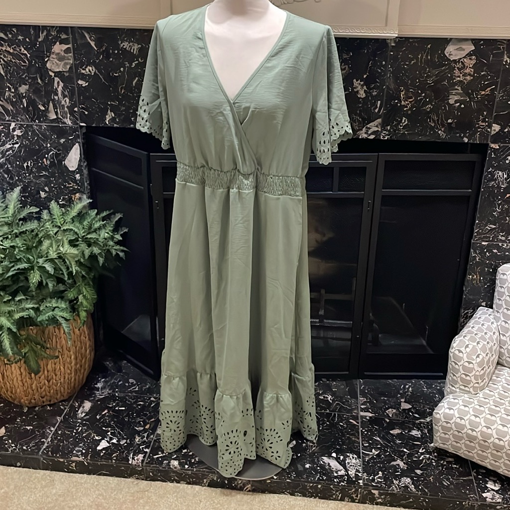 Bloomchic Size 12
